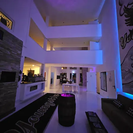 מלון Designhotel Youngstar